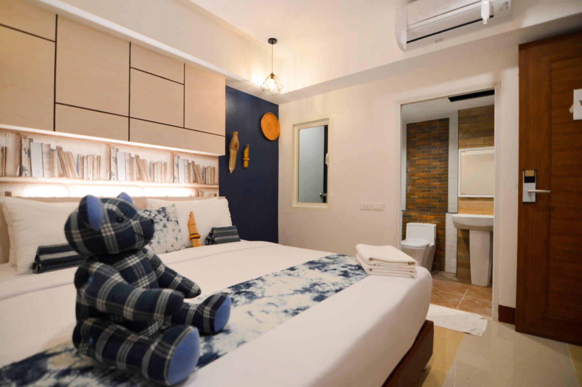 Ud Capital Hotel Udon Thani Bagian luar foto